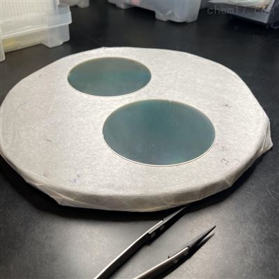 红色滤光片让红色通过吗,过滤光线中的红色光谱，揭示色彩奥秘